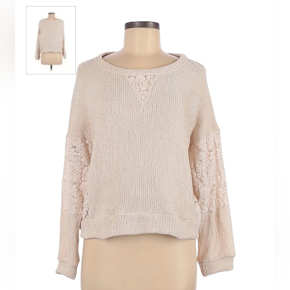 New with tags - Francesca's Blouse